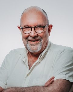 Portrait von Dr. med. Christoph Mayr, Facharzt für Innere Medizin im Zentrum für Infektiologie